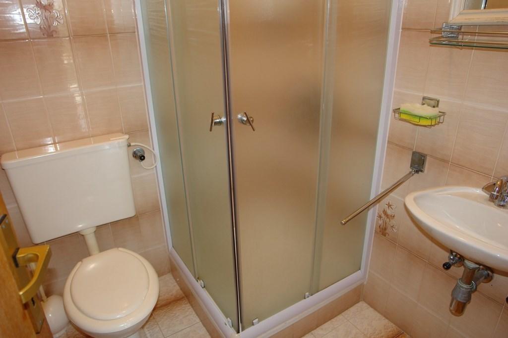 Beautiful Apartment In Crikvenica With Kitchen Room photo